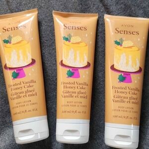 Avon Frosted Vanilla Honey Cake Body Lotion New Sealed